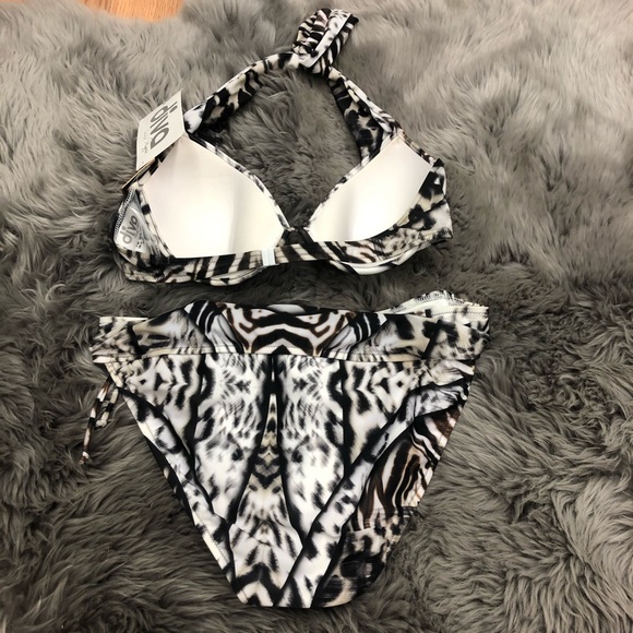 Diva | Women’s Swim Bikini | Cheetah Pattern | Various Sizes - Picture 2 of 4